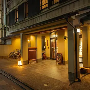  旅館 京都駅前ひふみ旅館（hifumiryokan Station)